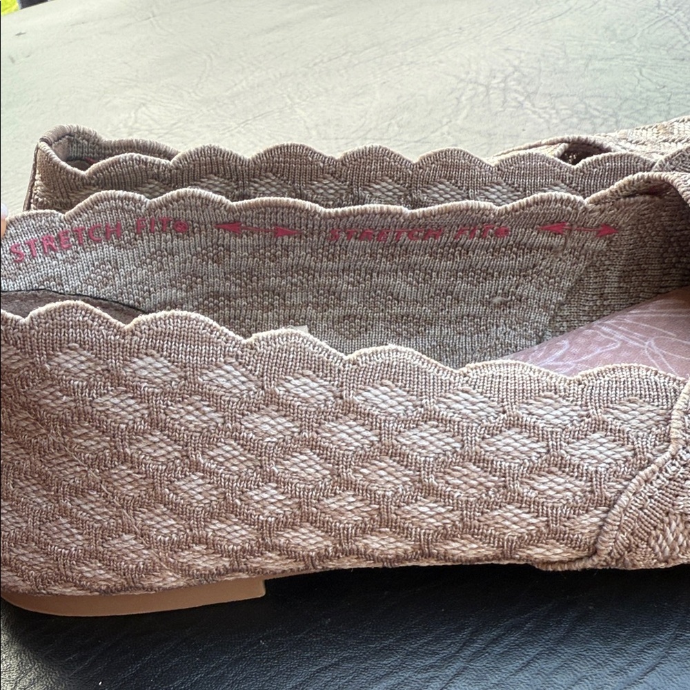 Skechers Women's Scalloped Flats in Light Brown - Picture 4 of 5